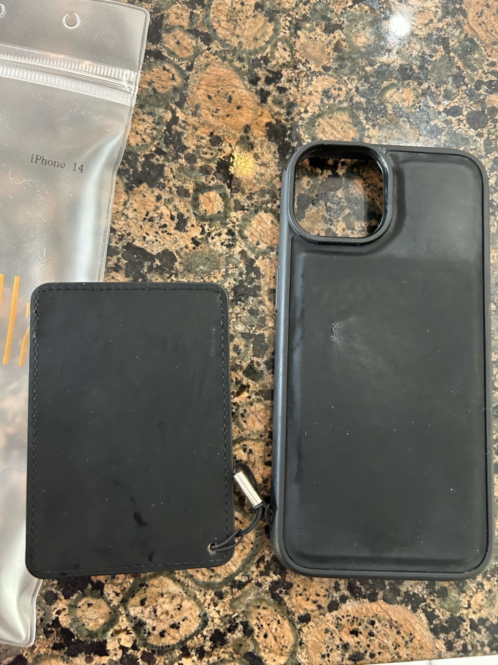 Walli Cases “Lights Out” Magnetic iPhone 14 Case and Wallet - Picture 5 of 7